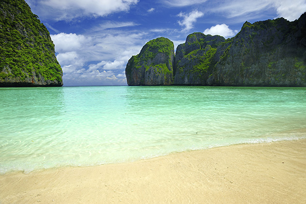 The Beach phi phi island tour by catamaran
